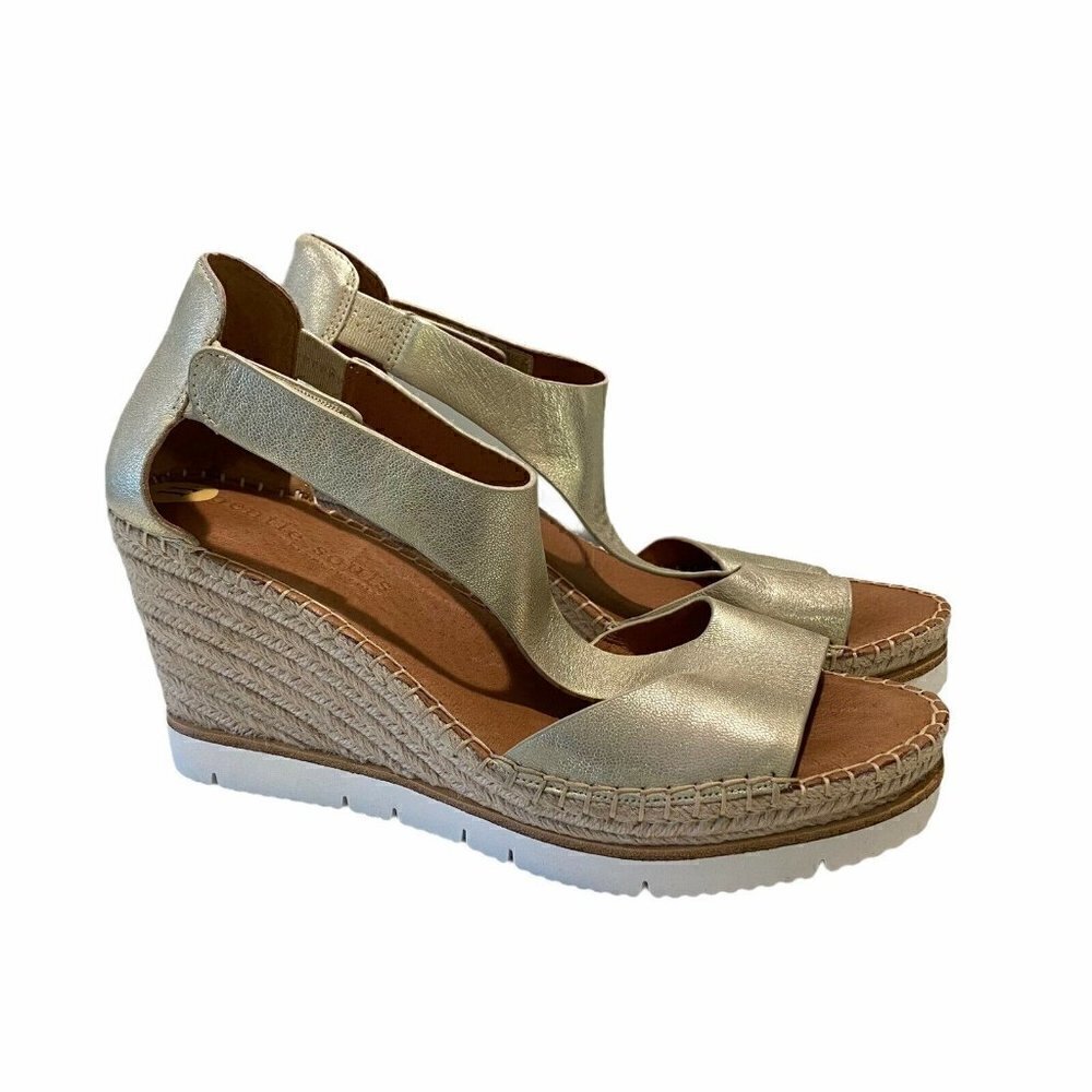 NEW Gentle Souls Elyssa Everly Wedge Sandals Leather 11